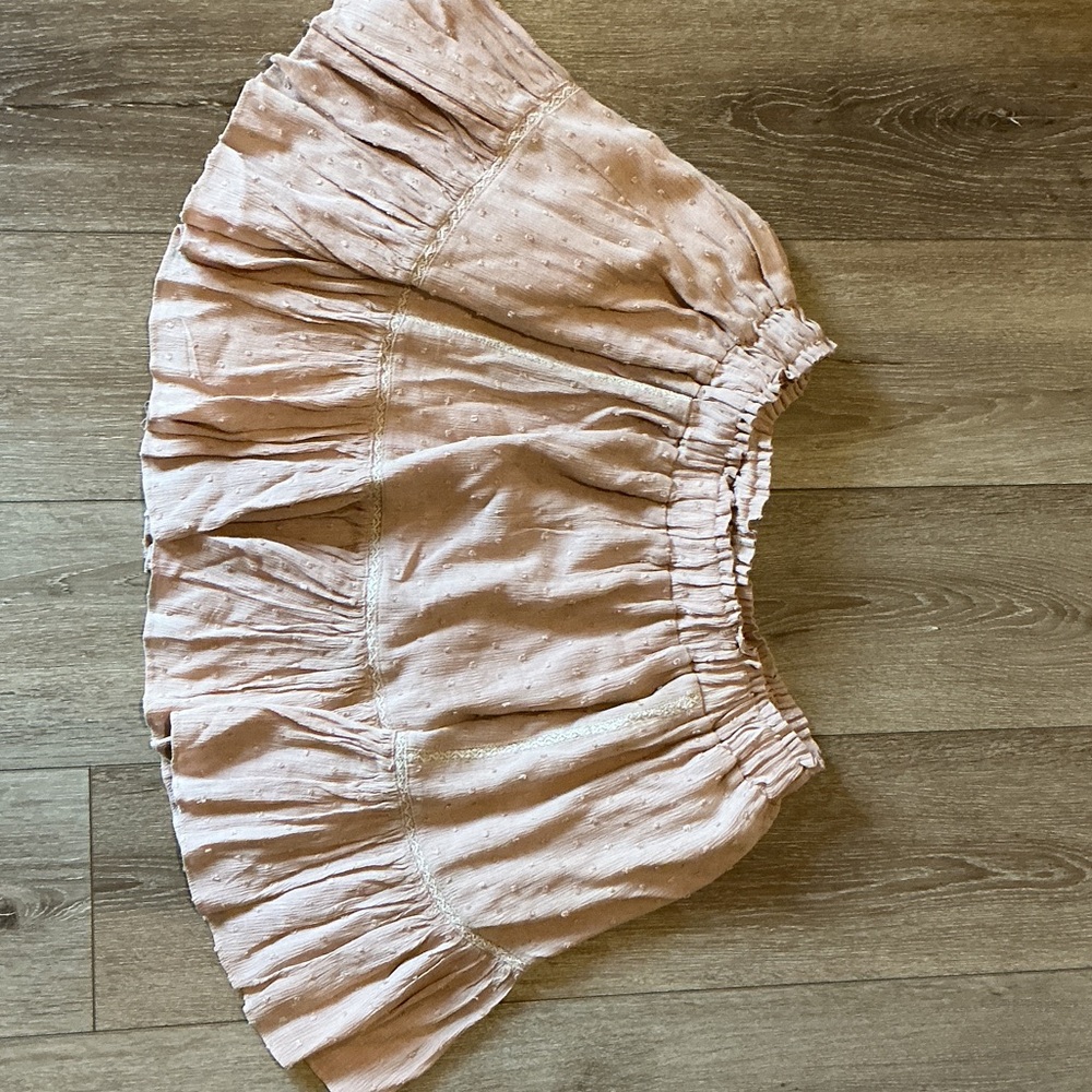 Vestique Blush Textured Skirt